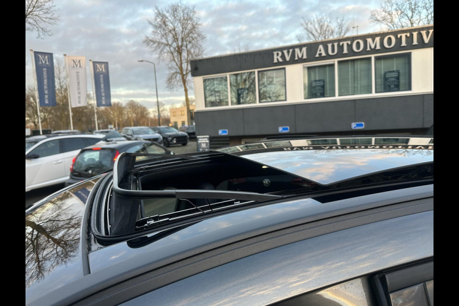 Ford Kuga 2.5 PHEV ST-Line X NIEUWE AUTO| FABRIEKSGARANTIE WINTERPACK | PANO | 360 CAMERA| ELEK. ACHTERKLEP| ACHTERBANK VERWARMD| STOEL + STUURVERWARMING| SUPER COMPLEET!