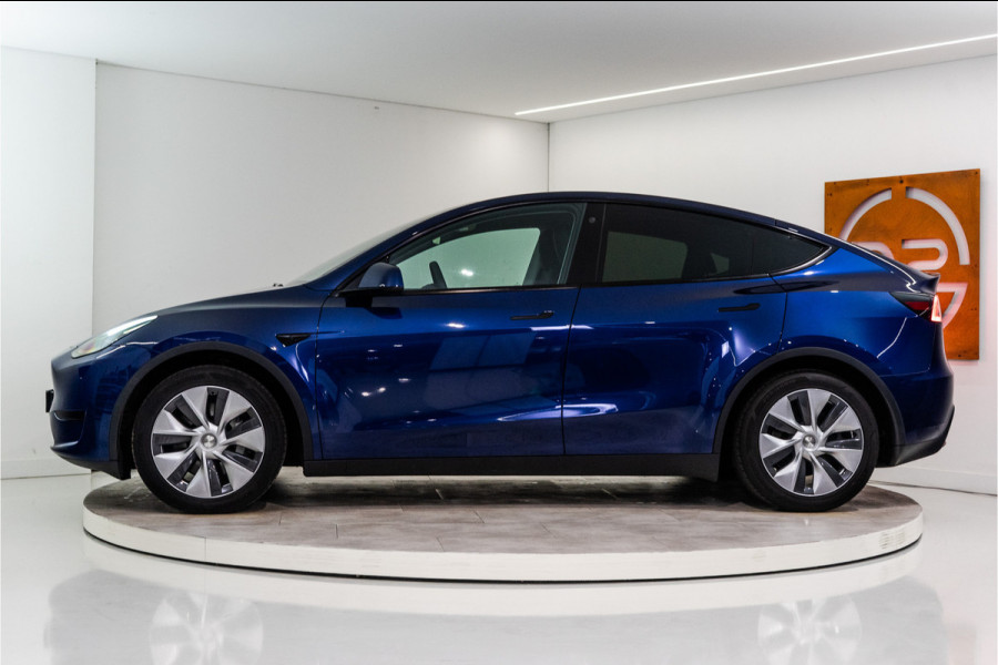 Tesla Model Y RWD 58 kWh 300PK | Incl. BTW | NL AUTO | 1e Eig.+NAP | Pano | Full Self Driving | 12 MND Garantie