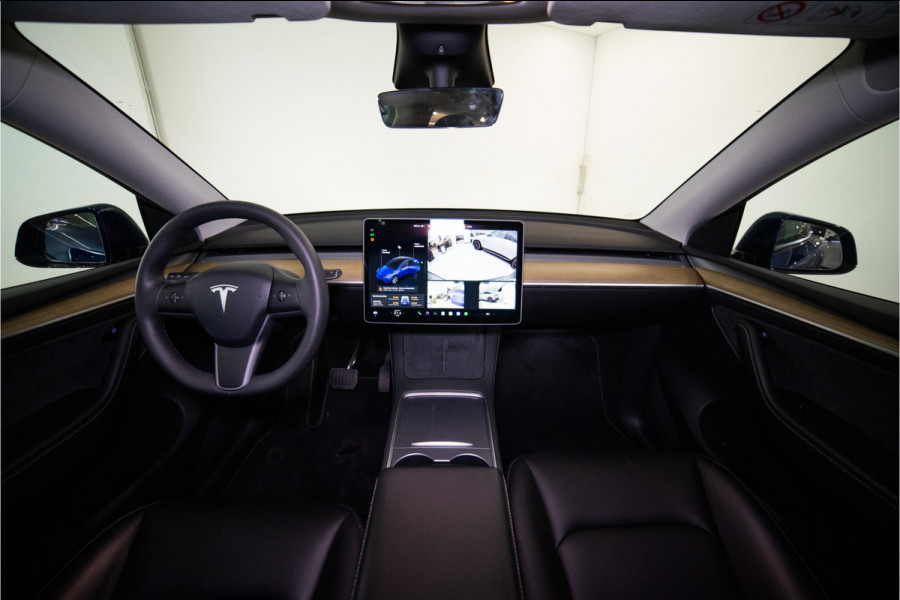 Tesla Model Y RWD 58 kWh 300PK | Incl. BTW | NL AUTO | 1e Eig.+NAP | Pano | Full Self Driving | 12 MND Garantie