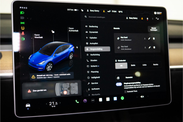 Tesla Model Y RWD 58 kWh 300PK | Incl. BTW | NL AUTO | 1e Eig.+NAP | Pano | Full Self Driving | 12 MND Garantie