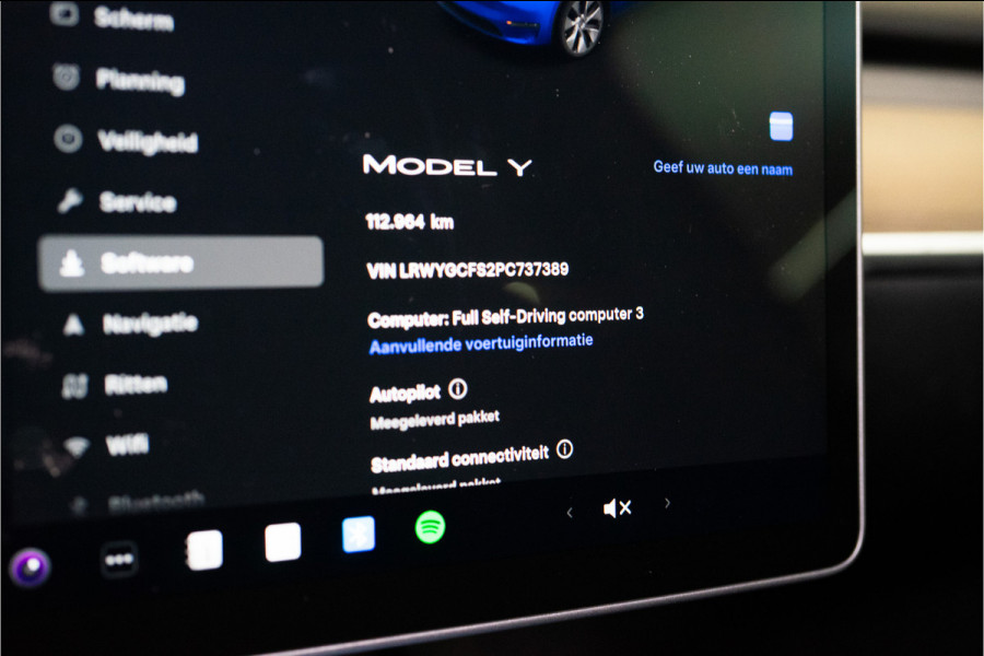 Tesla Model Y RWD 58 kWh 300PK | Incl. BTW | NL AUTO | 1e Eig.+NAP | Pano | Full Self Driving | 12 MND Garantie