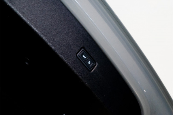 Audi Q5 Sportback 55 TFSI e 3x S-Line Competition 367PK | Lucht | B&O | Pano | HUD | VOL! 12 MND Garantie GERESERVEERD