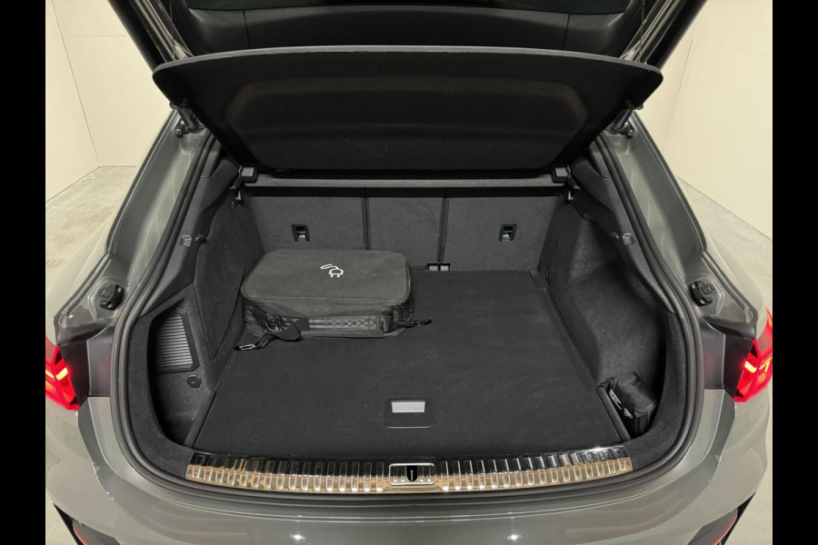 Audi Q3 Sportback 45 TFSI e Black Edition Pano Sonos 360º ACC Trekh.