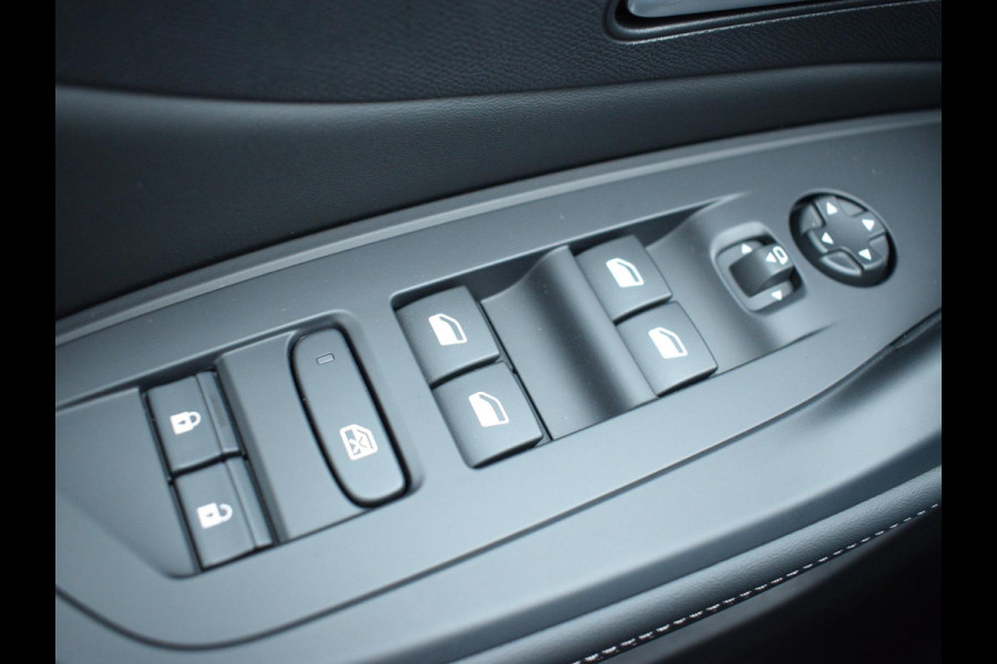 Peugeot E-308 Allure EV 54 kWh SOH 99,0%