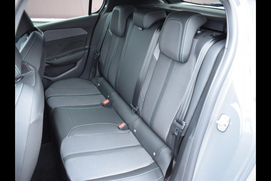 Peugeot E-308 Allure EV 54 kWh SOH 99,0%