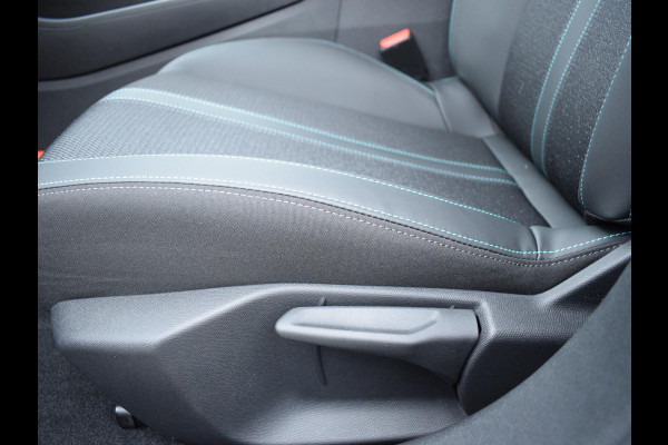 Peugeot E-308 Allure EV 54 kWh SOH 99,0%