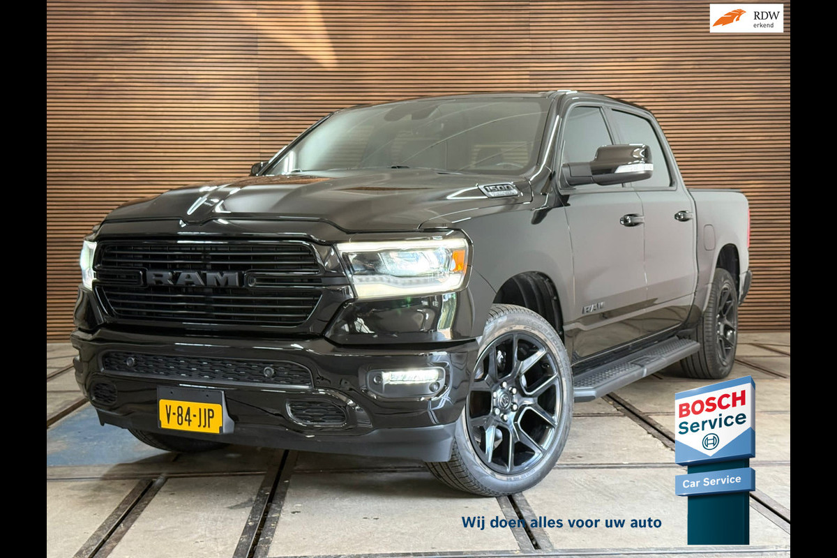 Dodge Ram 1500 5.7 V8 4x4 Crew Cab Sport | Full BLACK | Camera | ALPINE | Soft Cover | Apple Carplay | Cruise |