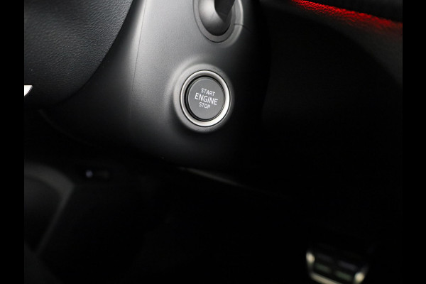 Škoda Kamiq Monte Carlo 1.0 TSI 115 pk 7 versn. DSG | Navigatie Pakket | Travel Assist Plus | Wegklapbare trekhaak | Winter Pakket | Charging | 18 inch lichtmetalen velgen
