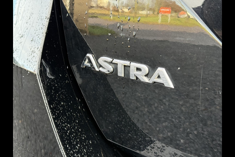 Opel Astra Sports Tourer 1.4 Innovation Navi,Camera,150pk,Rijstrooksensor,Stoelverw.Stuurverw.Clima,Cruise,Halfleder,Lm velgen,Pdc,V+A,Lm velgen,6 Bak,Apk tot 10-2026