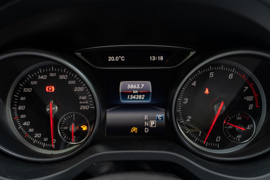 Mercedes-Benz CLA-Klasse 200 AMG Navi | Camera | Stoelverwarming