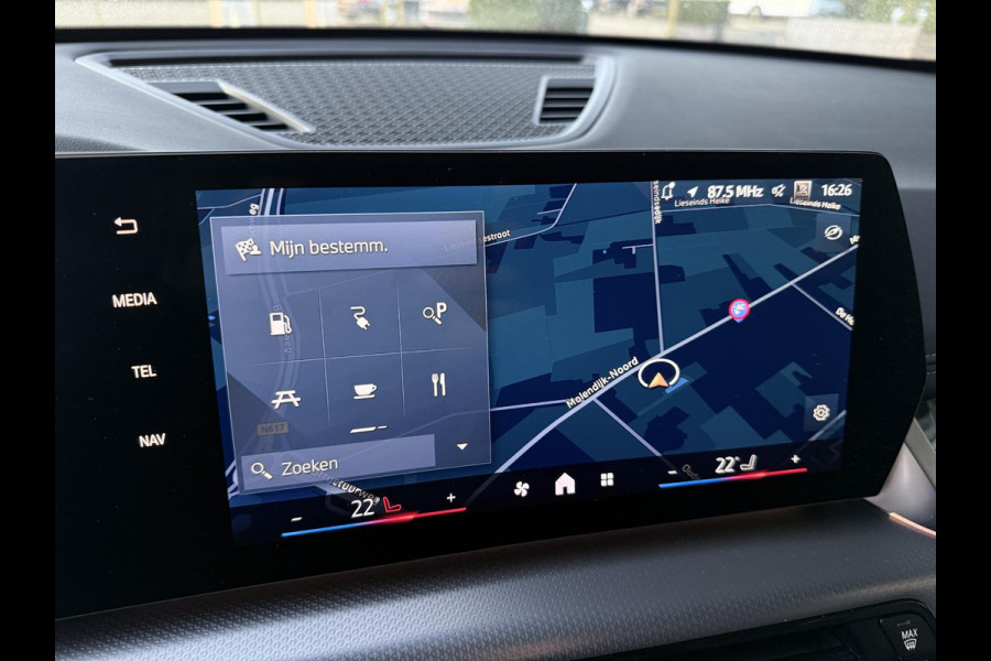 BMW X1 xDrive25e M SPORT | PANORAMA | DRIVING ASS PLUS | CAMERA | ELEKTR. STOELEN MEMORY | STOELVERWARMING |