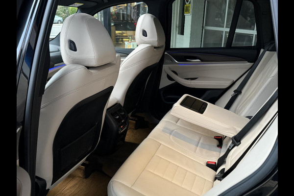 BMW X3 xDrive20i M SPORT | PANORAMA | TREKHAAK | SPORTSTOELEN | LEDER | CAMERA |