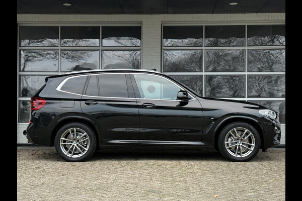 BMW X3 xDrive20i M SPORT | PANORAMA | TREKHAAK | SPORTSTOELEN | LEDER | CAMERA |