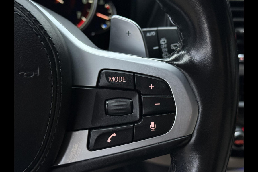 BMW X3 xDrive20i M SPORT | PANORAMA | TREKHAAK | SPORTSTOELEN | LEDER | CAMERA |