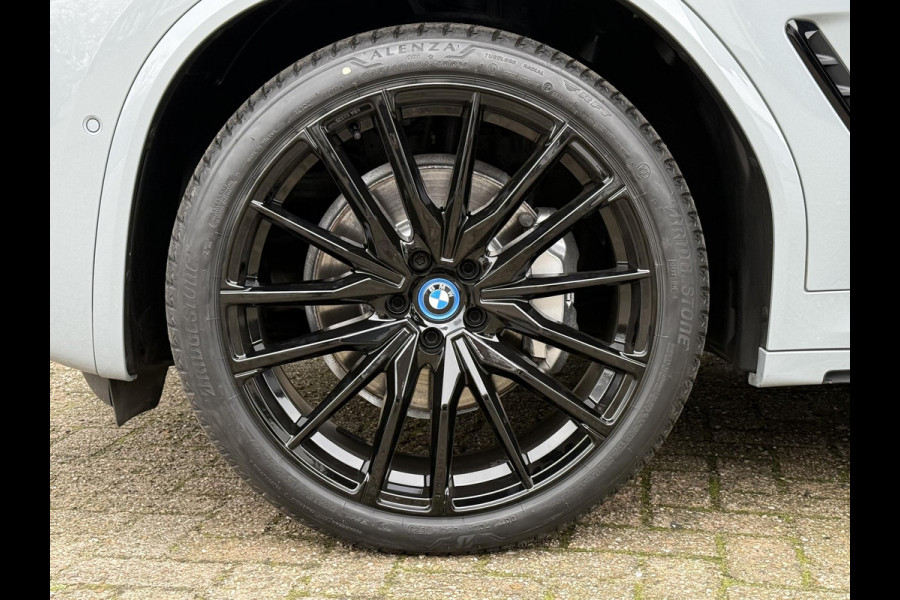 BMW X3 xDrive30e M SPORT | LEDER | CAMERA | KEYLESS ENTRY | BMW LIVE COCKPIT PROFF. |