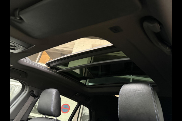 BMW X2 sDrive20i M SPORT | LEDER | PANORAMA | STOELVERWARMING | 18 INCH LM VELGEN |