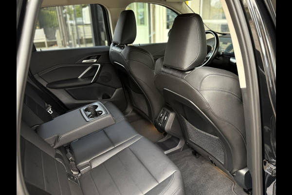BMW X1 xDrive30e X LINE | DRIVING PROFF. | SPORTSTOELEN | LEDER | TREKHAAK | ELEKTR. STOELEN |