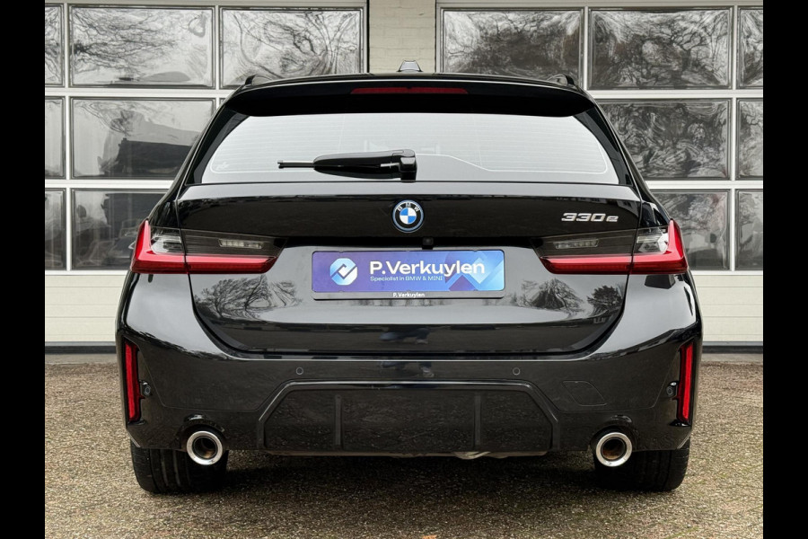 BMW 3 Serie Touring 330e M SPORT LCI | DRIVING PROFF. | TREKHAAK | CAMERA | LEDER |