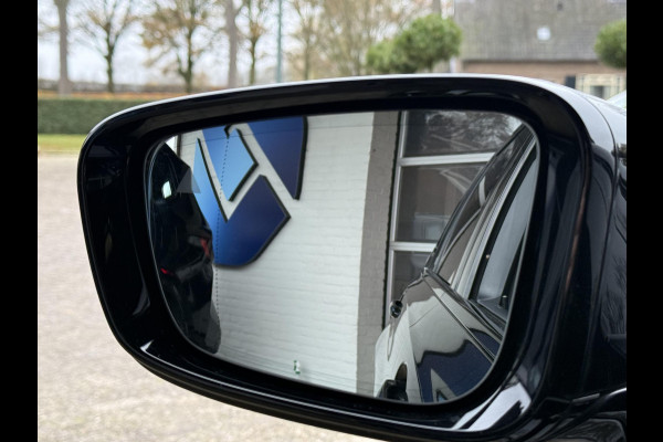 BMW 3 Serie Touring 330e M SPORT LCI | DRIVING PROFF. | TREKHAAK | CAMERA | LEDER |