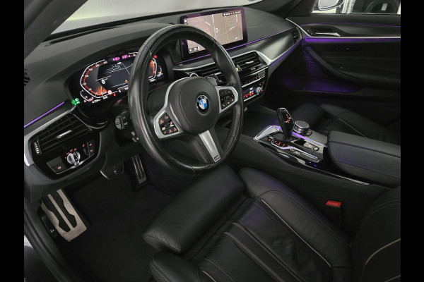 BMW 5 Serie Touring 530i xDrive M SPORT | PANORAMA | 360 CAMERA | KEYLESS | LASER | COMFORTSEATS | ADAPTIVE ONDERSTEL |