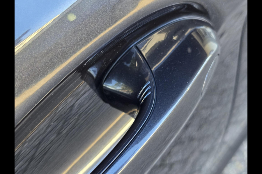 BMW 5 Serie Touring 530i xDrive M SPORT | PANORAMA | 360 CAMERA | KEYLESS | LASER | COMFORTSEATS | ADAPTIVE ONDERSTEL |