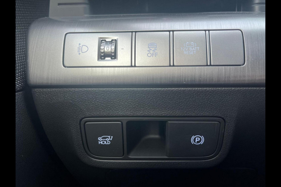 Hyundai Kona 1.6 GDI HEV Premium Sky