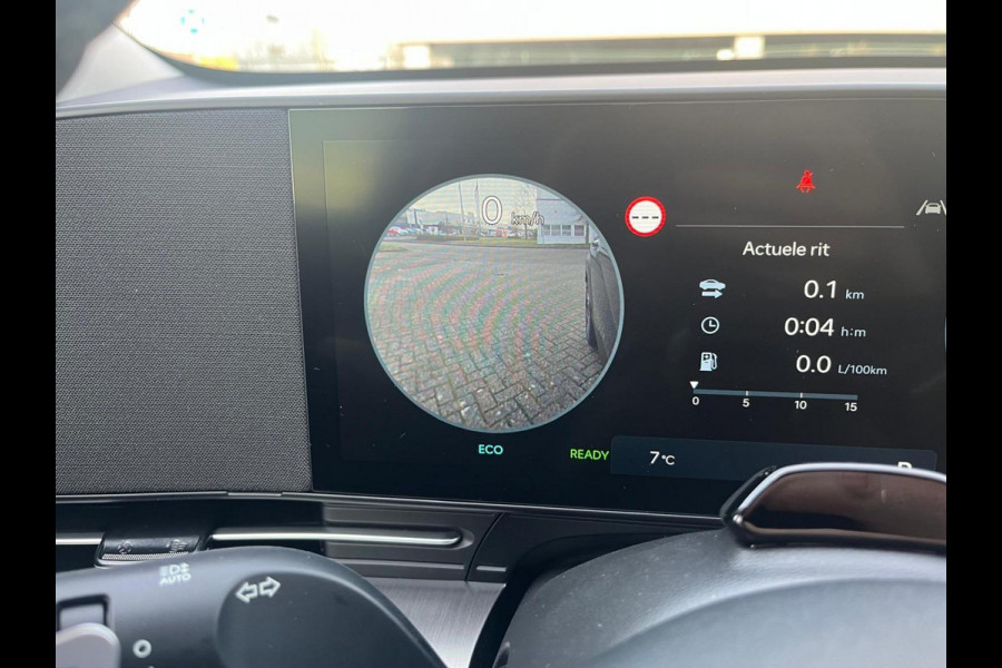 Hyundai Kona 1.6 GDI HEV Premium Sky