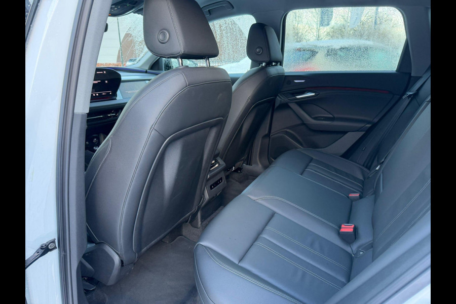 Audi Q6 e-tron Advanced edition 100 kWh FABRIEKSGARANTIE| BANG & OLUFSEN| SFEERVERLICHTING| HEAD-UP| STUURVERWARMING| ACHTERBANK VERWARMD| ELEK. TREKHAAK