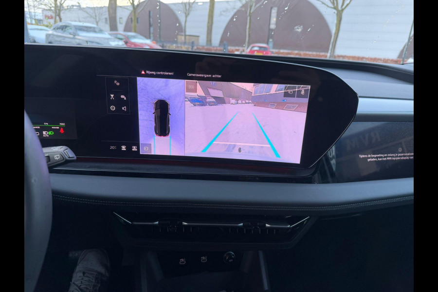 Audi Q6 e-tron Advanced edition 100 kWh FABRIEKSGARANTIE| BANG & OLUFSEN| SFEERVERLICHTING| HEAD-UP| STUURVERWARMING| ACHTERBANK VERWARMD| ELEK. TREKHAAK