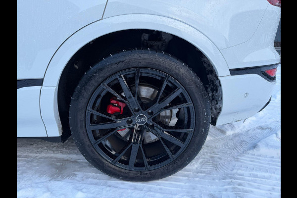 Audi Q6 e-tron Advanced edition 100 kWh FABRIEKSGARANTIE| BANG & OLUFSEN| SFEERVERLICHTING| HEAD-UP| STUURVERWARMING| ACHTERBANK VERWARMD| ELEK. TREKHAAK