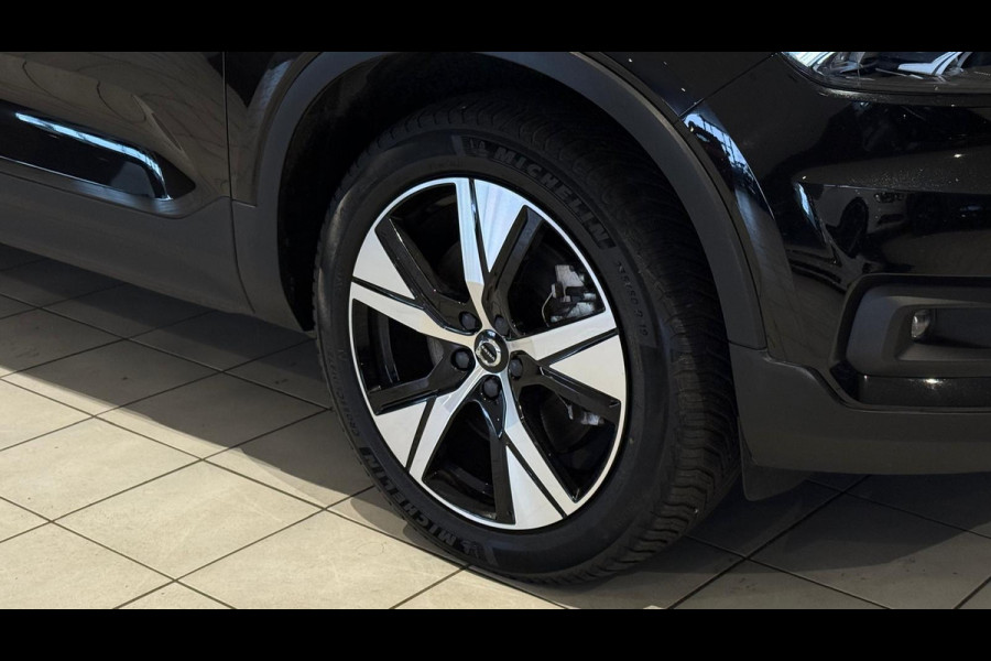 Volvo XC40 Recharge P8 AWD R-Design 408pk + MEMORY / CAMERA / STOEL+STUURVERWARMING