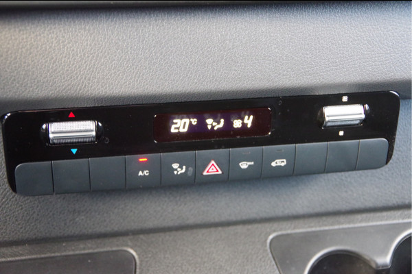 Mercedes-Benz Sprinter 319 3.0 CDI V6 L2H2 AUT. LED, LUCHTVERING, 360 CAMERA, STOELVERWARMING, CRUISE, CLIMA, PARKEERSENSOREN