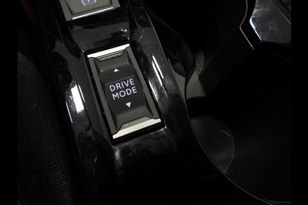 Peugeot e-208 EV Active Pack 50 kWh NAVI/CLIMA/CRUISE/PDC/16"LMV!