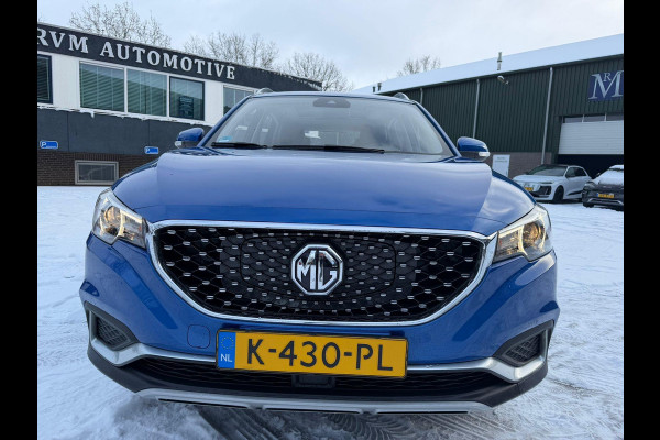 MG Mg Zs EV Luxury 45 kWh SOH 89% | All-season banden | Panoramadak | Nette auto | Rijklaar met garantie