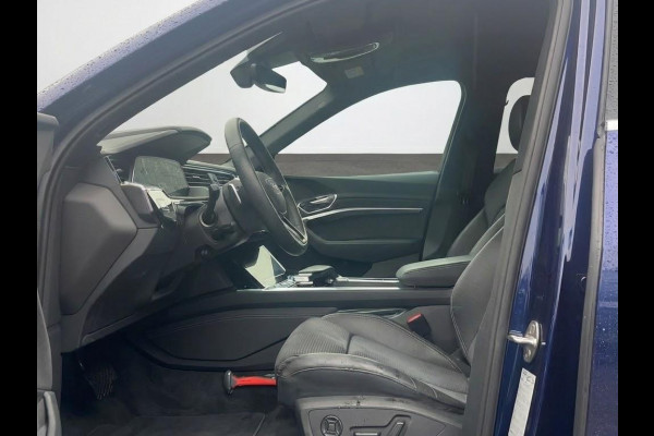 Audi e-tron 55 quattro S edition 95 kWh 408pk | Panoramadak | Head Up Display | Luchtvering | Elektrisch verstelbare voorstoelen