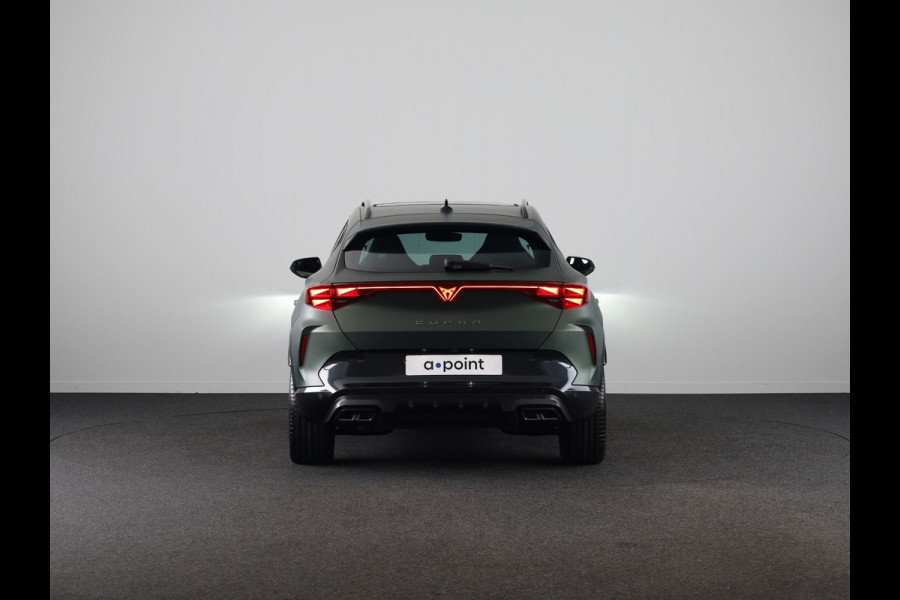 CUPRA Formentor 1.5 TSI e-Hybrid VZ Tribe Edition 272PK | Exclusieve Uitvoering | Panoramadak | Trekhaak | 19 inch | Matrix Koplampen | Matte Lak |