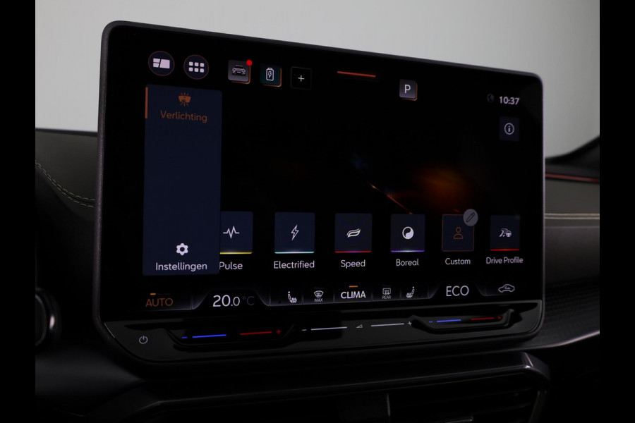 CUPRA Formentor 1.5 TSI e-Hybrid VZ Tribe Edition 272PK | Exclusieve Uitvoering | Panoramadak | Trekhaak | 19 inch | Matrix Koplampen | Matte Lak |