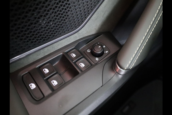 CUPRA Formentor 1.5 TSI e-Hybrid VZ Tribe Edition 272PK | Exclusieve Uitvoering | Panoramadak | Trekhaak | 19 inch | Matrix Koplampen | Matte Lak |