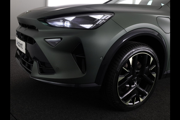 CUPRA Formentor 1.5 TSI e-Hybrid VZ Tribe Edition 272PK | Exclusieve Uitvoering | Panoramadak | Trekhaak | 19 inch | Matrix Koplampen | Matte Lak |