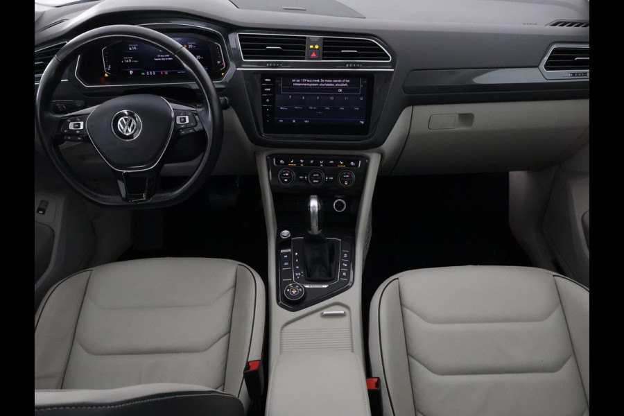 Volkswagen Tiguan 2.0 TSI 4Motion Highline Business R Automaat | 360° Camera | Trekhaak | Vol leer | Stoelverwarming | Schuif-/Kanteldak |