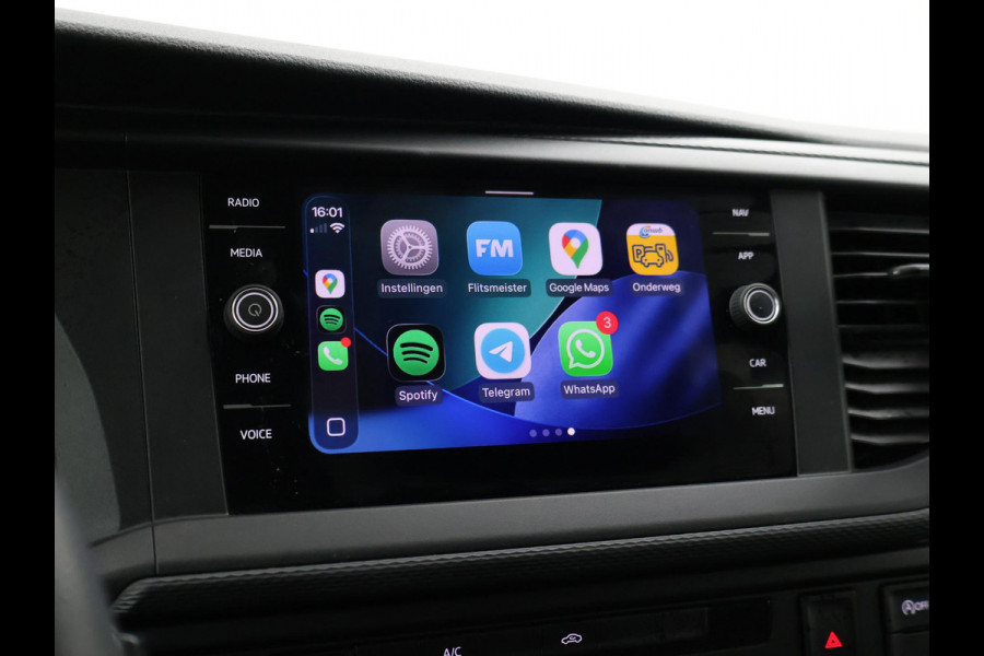 Volkswagen Transporter T6.1 2.0 TDI 150 PK DSG AUT. L2H1 + LED | APPLE CARPLAY | COMFORTSTOELEN | NAVIGATIE