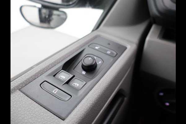 Volkswagen Transporter T6.1 2.0 TDI 150 PK DSG AUT. L2H1 + LED | APPLE CARPLAY | COMFORTSTOELEN | NAVIGATIE