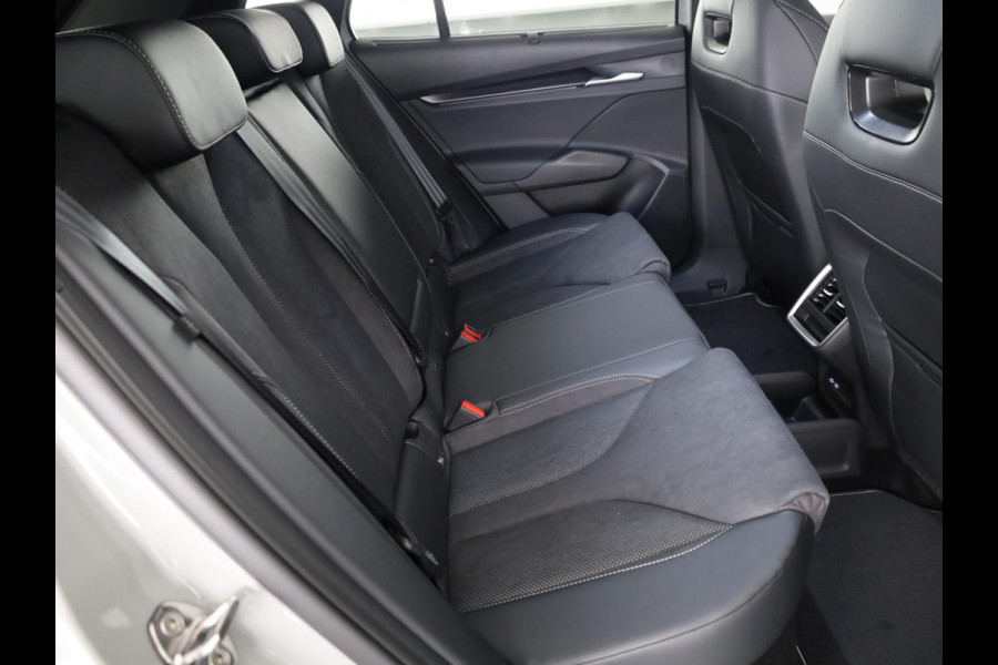 Škoda Elroq 60 Sportline 204pk | 428km WLTP range | Elek. stoel | Head up display | Canton Sound | Adaptive Cruise |