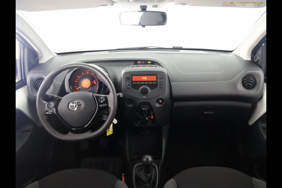 Toyota Aygo 1.0 X-FUN DESIGN 1e EIG. GARANTIE TOT 2029 BIJNA 2019. AIRCO .COMFORT PACK