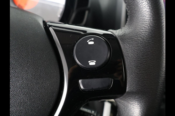 Toyota Aygo 1.0 VVT-i X-PLAY CAMERA CARPLAY NAVI GARANTIE 2029 AIRCO. VOLLEDIG ONDERHOUDEN