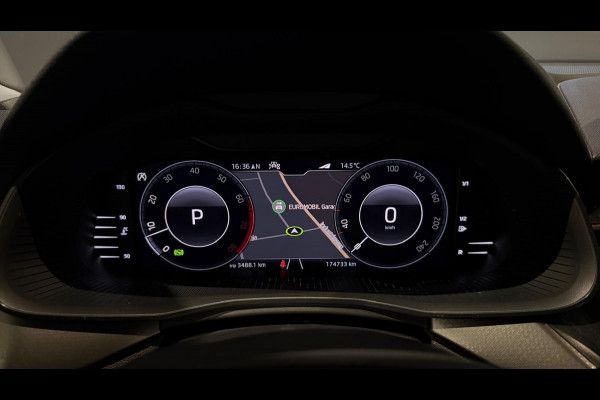 Škoda Kamiq 1.5 TSI ACT Business Edition + MEMORY / PREMIUM AUDIO / TREKHAAK