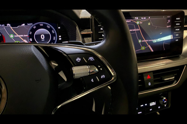 Škoda Kamiq 1.5 TSI ACT Business Edition + MEMORY / PREMIUM AUDIO / TREKHAAK