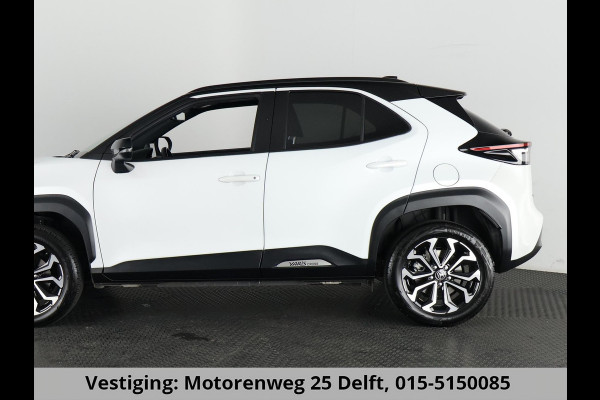 Toyota Yaris Cross 1.5 HYBRIDE DYNAMIC LUXERY BITONE GARANTIE 4-2034 BLIND SPOT . NAVI.CAMERA. PDC V+A.