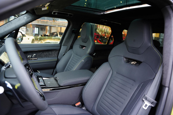Land Rover Range Rover Sport P635 SV Celestial Sol