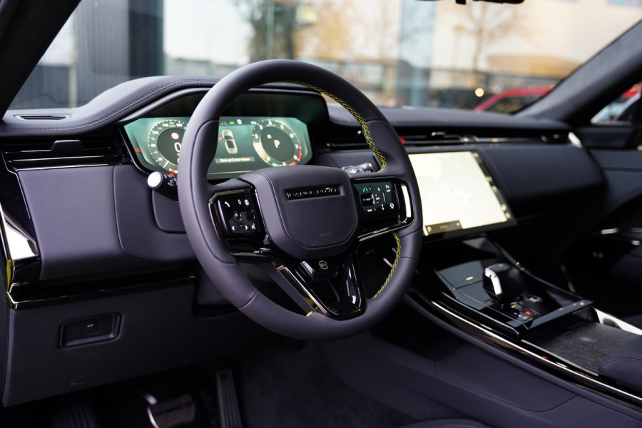 Land Rover Range Rover Sport P635 SV Celestial Sol